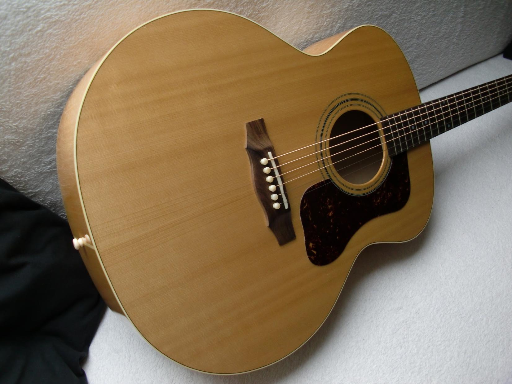 GUILD F-50 Standard