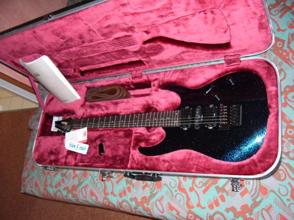 Ibanez RG1570 MRB Prestige (direkt nach dem Kauf in Leipzig)