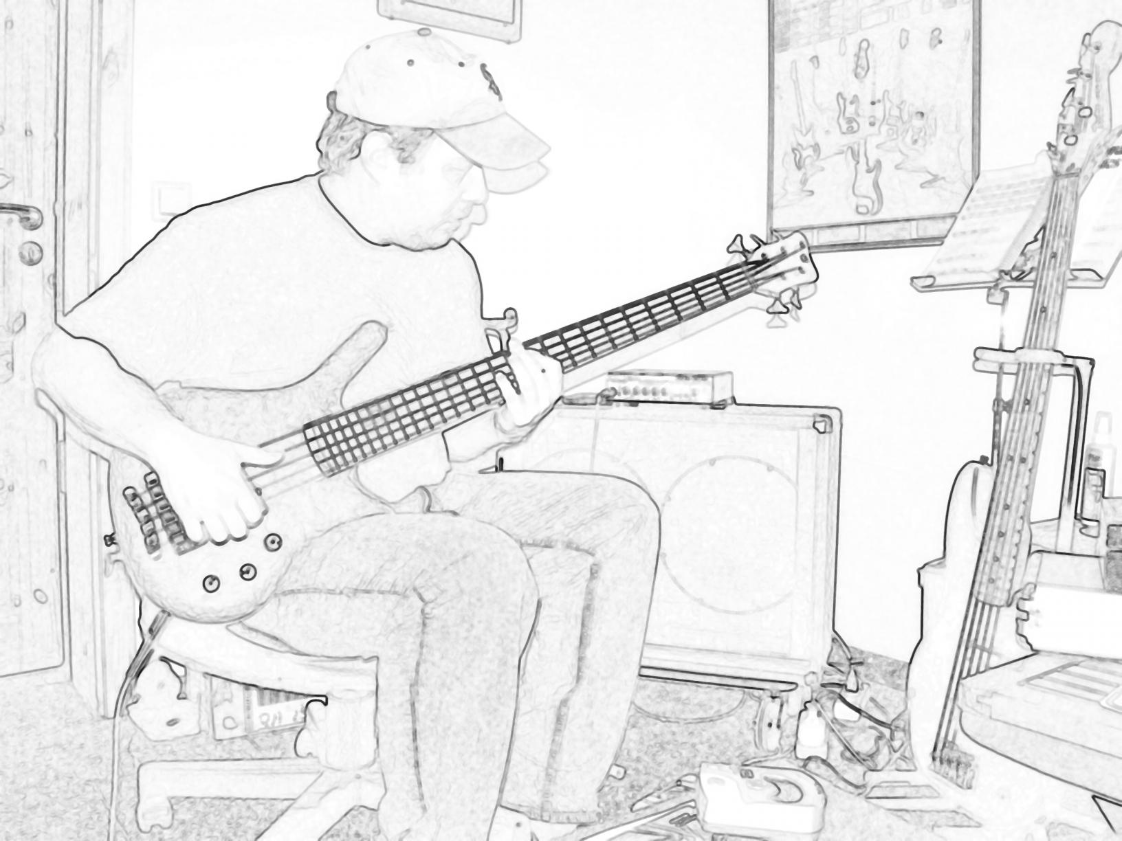 Joe with WarwickThumb NT 5 Bass