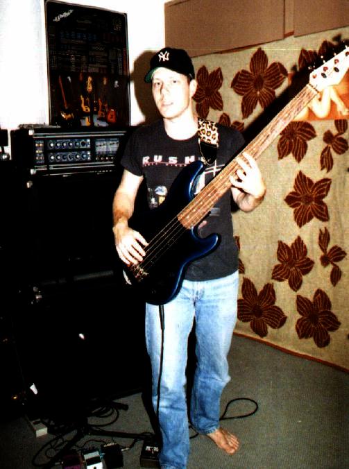 JoeBass - 1991 Giging in USA  with brand new Fender Jazz Bass V Deluxe