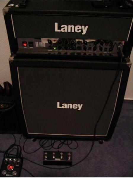 Laney Vh100R, Laney 4 12er Box
Anmerkung: das ZoomG2 verwende ich eigentlich nur für meinen kleinen Übungsamp.