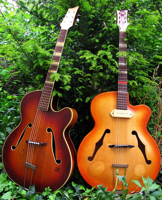 Links (dunkler): Framus 5/61 Florida, 1957.
Rechts (mit P-90): Lindberg Sunny, 1963.