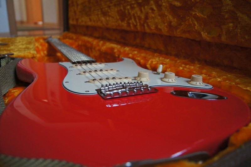 Mark Knopfler Signature