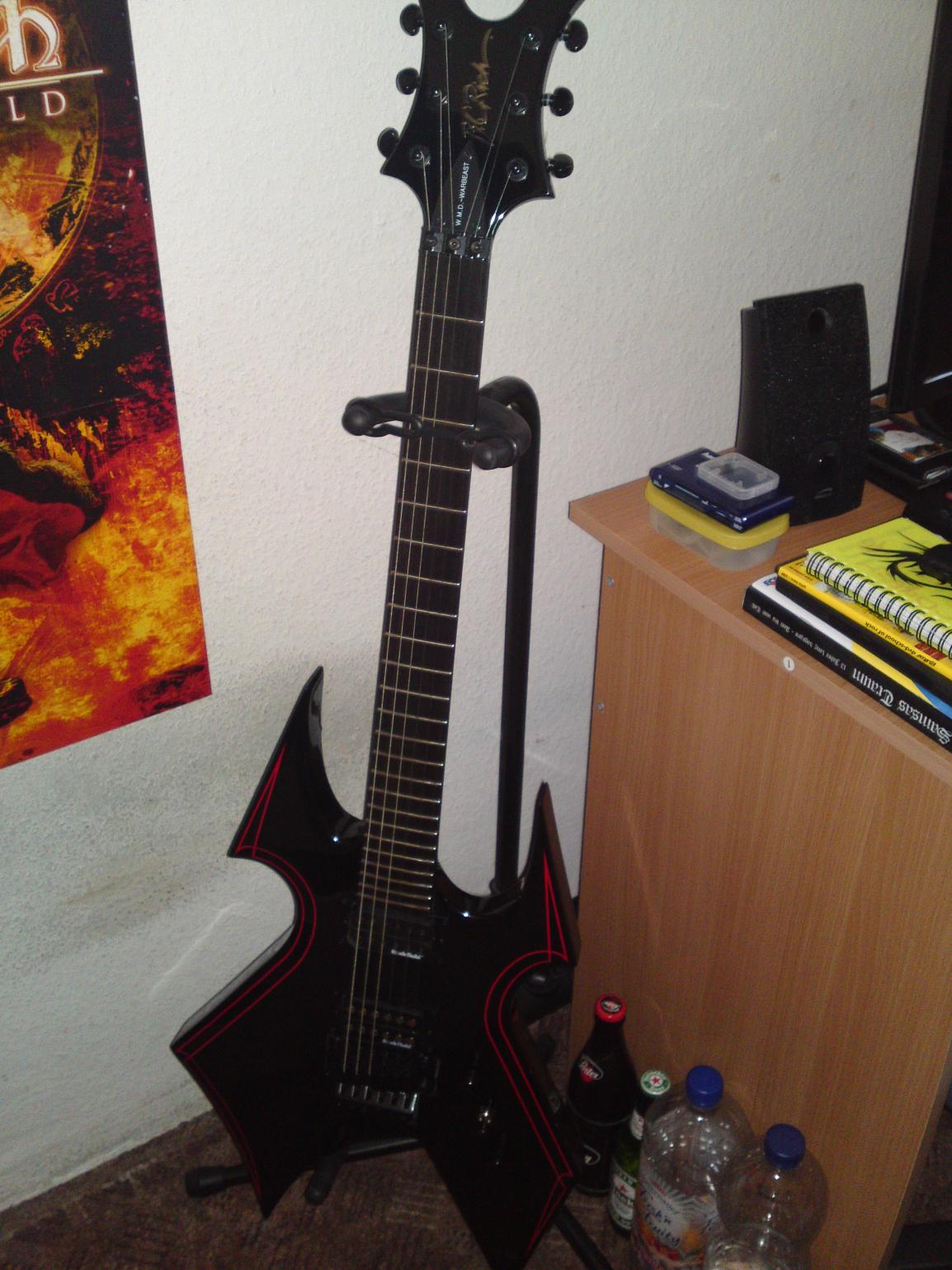 Meine neuste, BC Rich WMD Warbeast