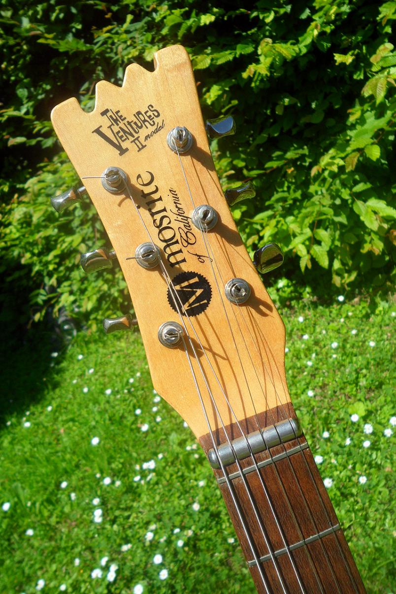 Mosrite Ventures II - Headstock :)