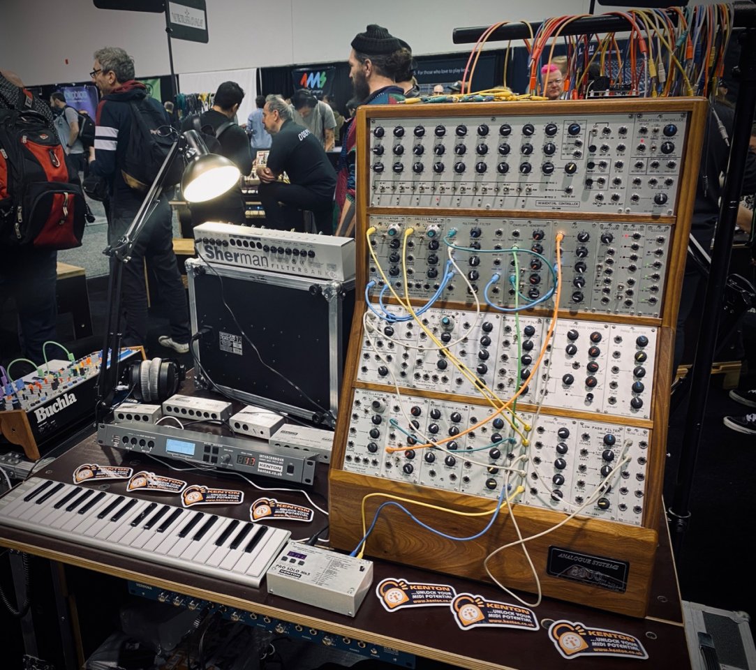 NAMM_Splitter_22