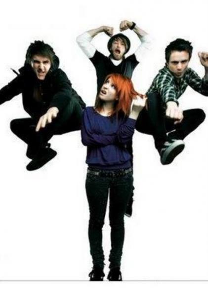 paramore  large msg 12423576978