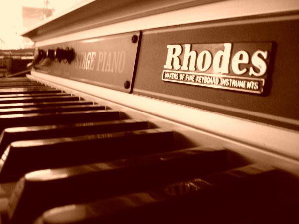 Rhodes im Studio