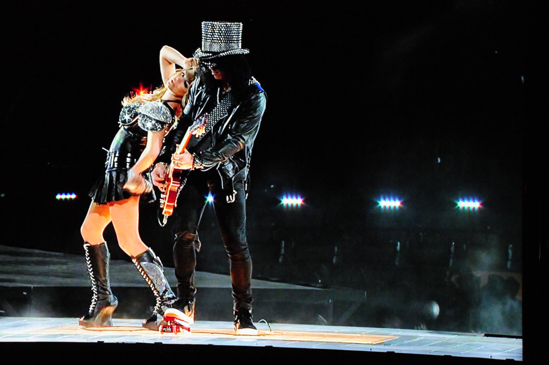 Slash & Fergie At The Super Bowl