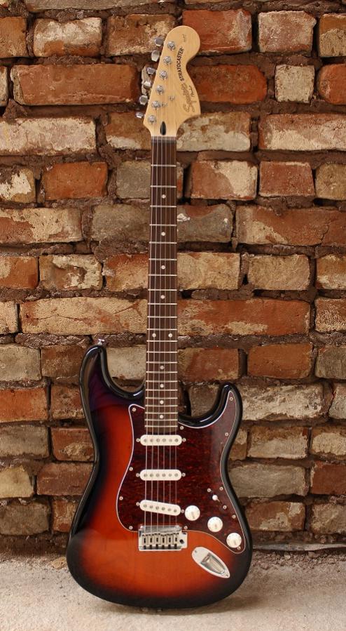 squier strat