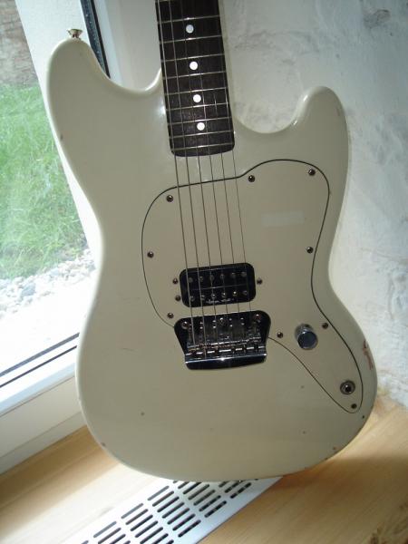 Squier Vista Musicmaster