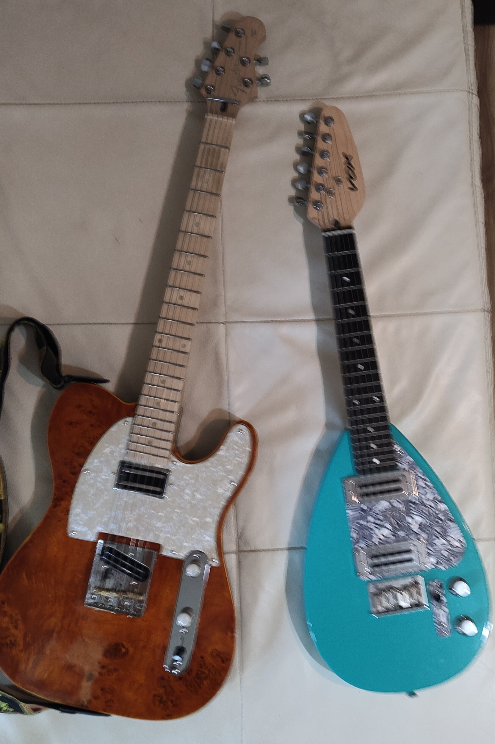 StB Tele Eigenbau und Vox Teardrop MK3