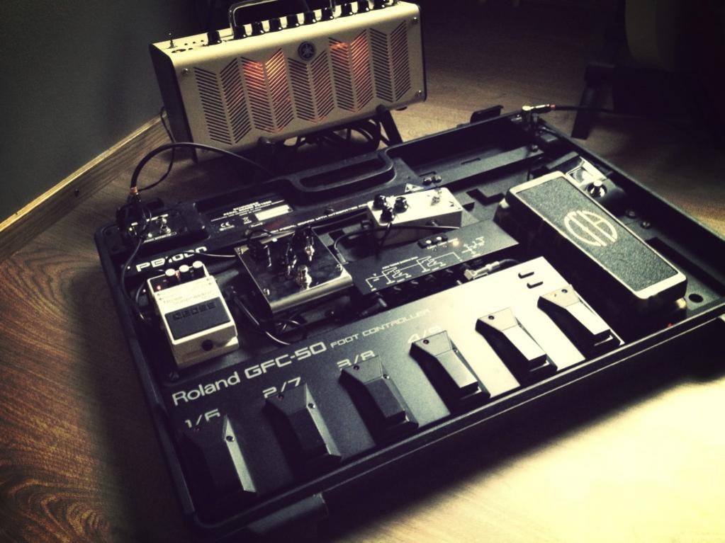 Testing main rig's pedalboard thourgh a Yamaha THR10