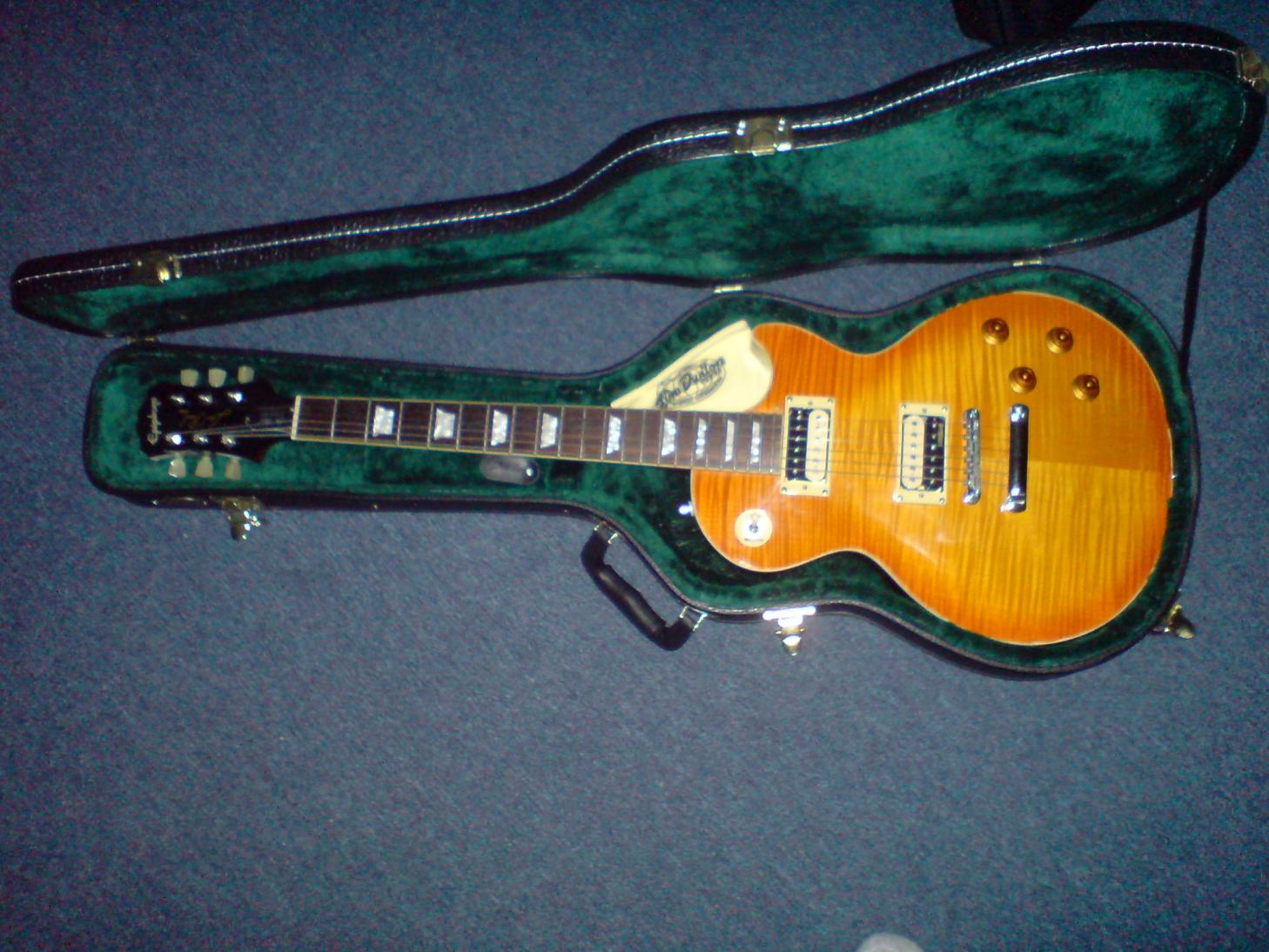 Trans Amber mit Wilkinson Humbuckers