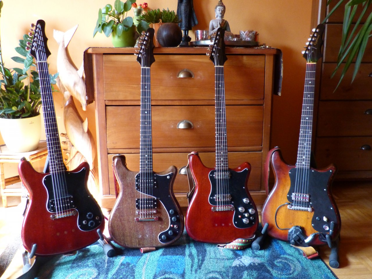 vintage epiphones