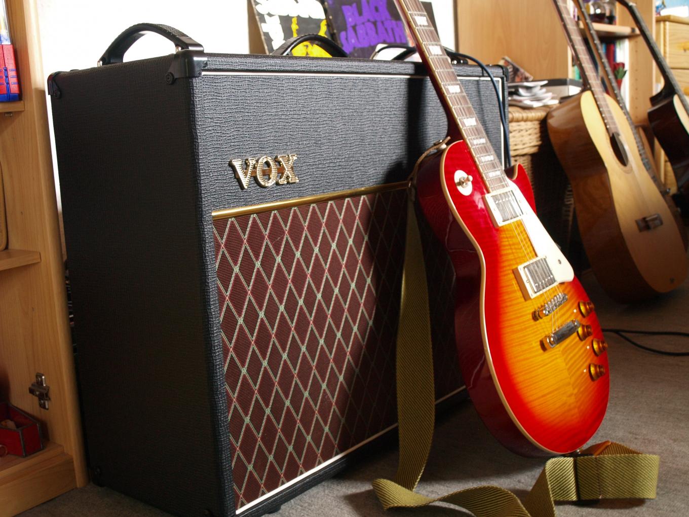 Vox+Les Paul