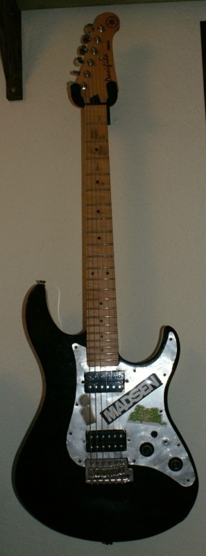 Yamaha Pacifica 112