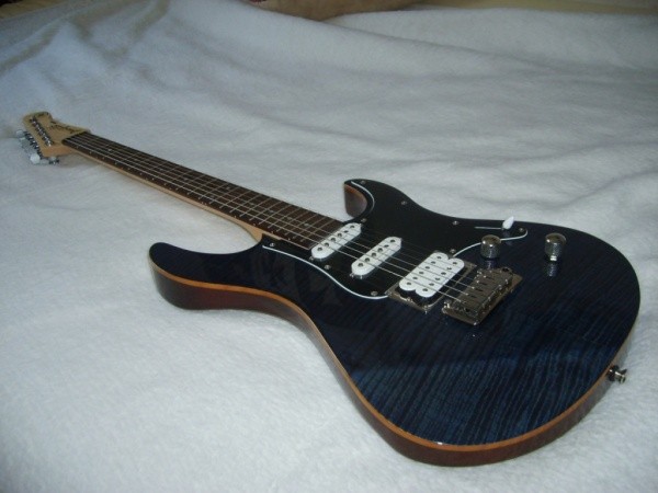 Yamaha Pacifica 812V TLB